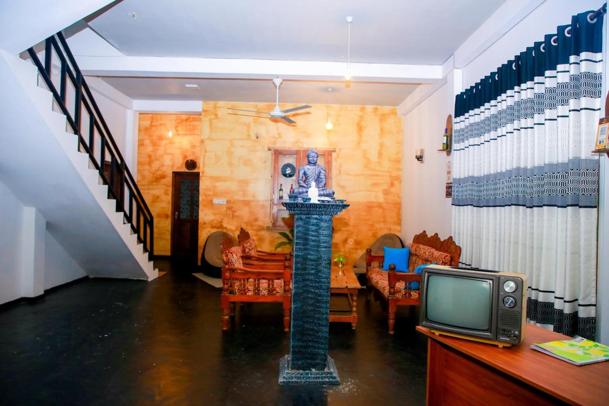 Leo Homestay Dickwella Exterior photo